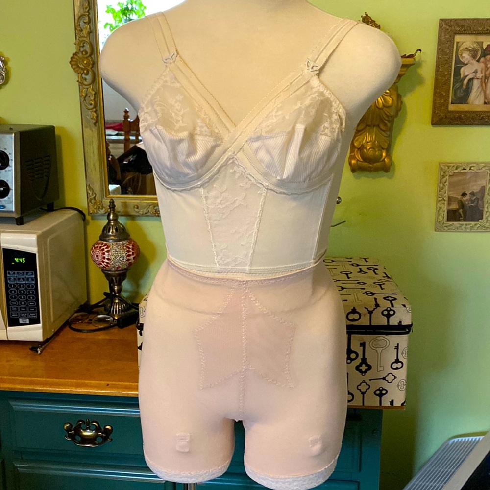 Vintage Sarong Bustier and girdle. Size 34C and Sm.